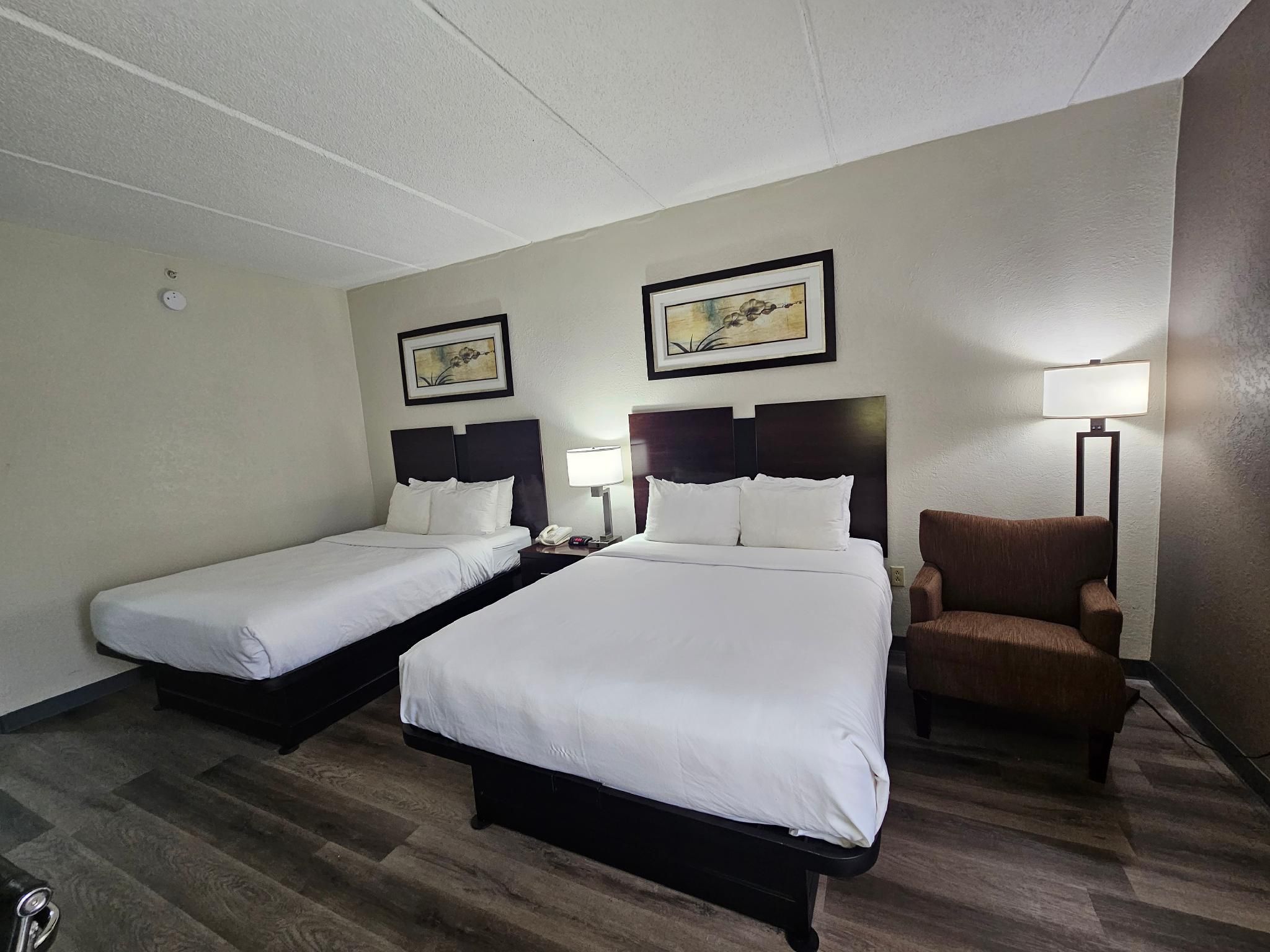 2 Queen Beds, Nonsmoking, Accessible
