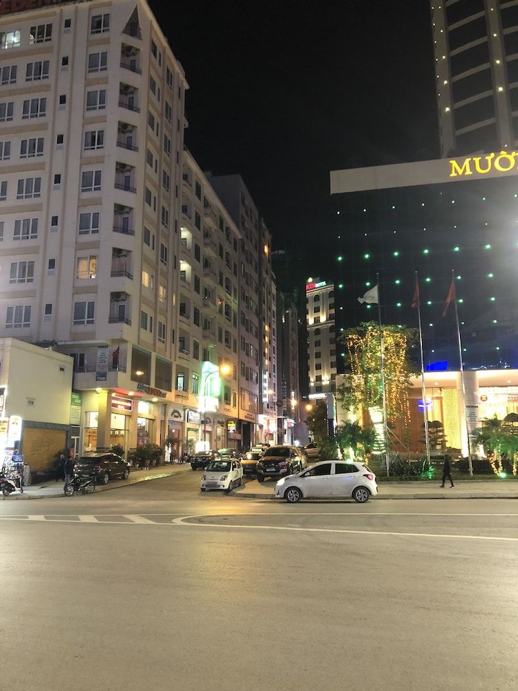 undefined Central Halong Hotel 8