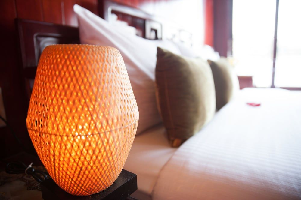 undefined Halong Royal Palace Cruise 5