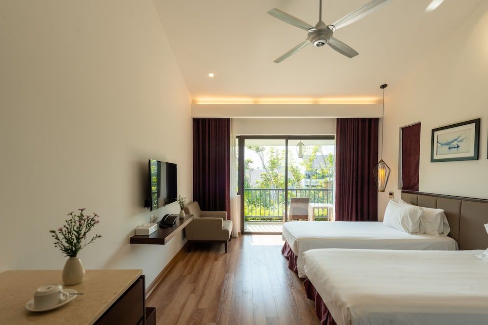 Senvila Boutique Resort & Spa Senior Twin Room, Hot Tub 3