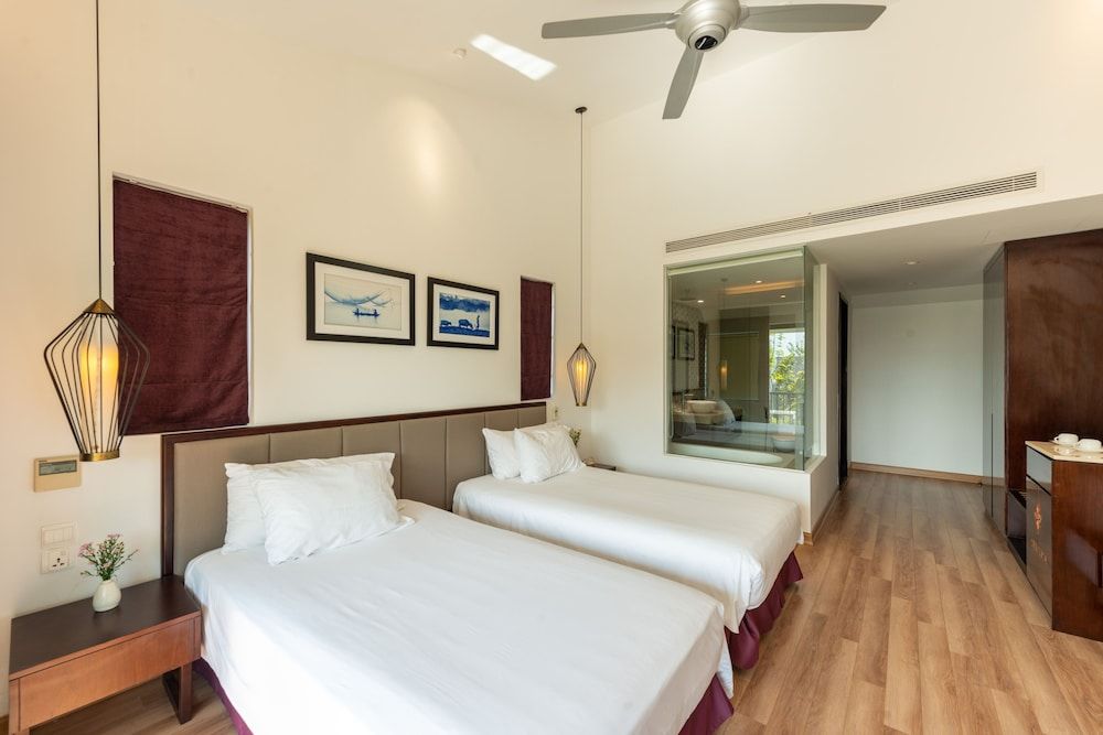 Senvila Boutique Resort & Spa Senior Twin Room, Hot Tub 4