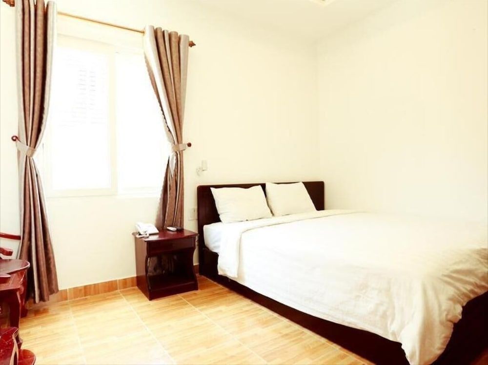 undefined Xuan Hung Hotel