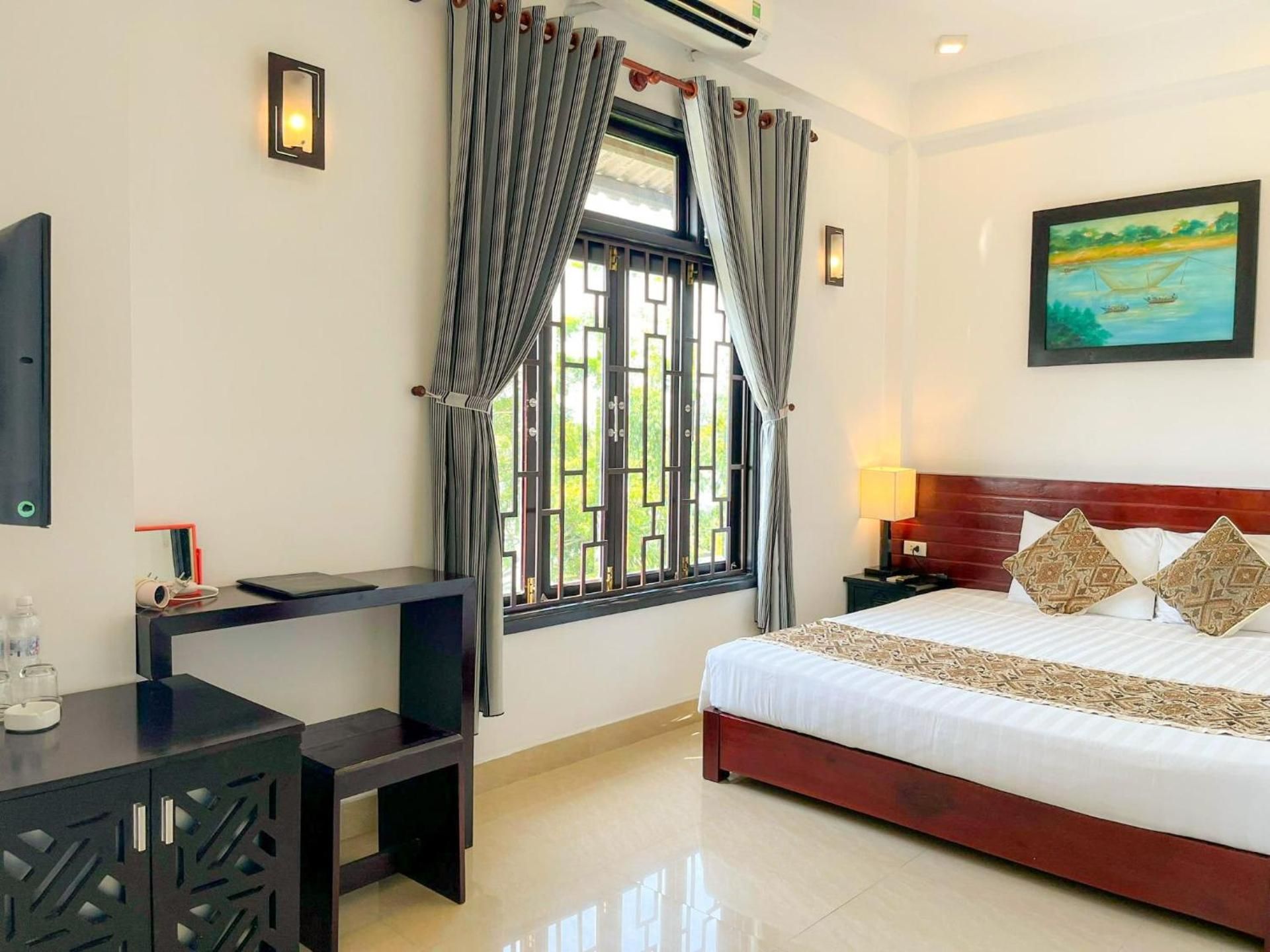 Superior Double with River View 