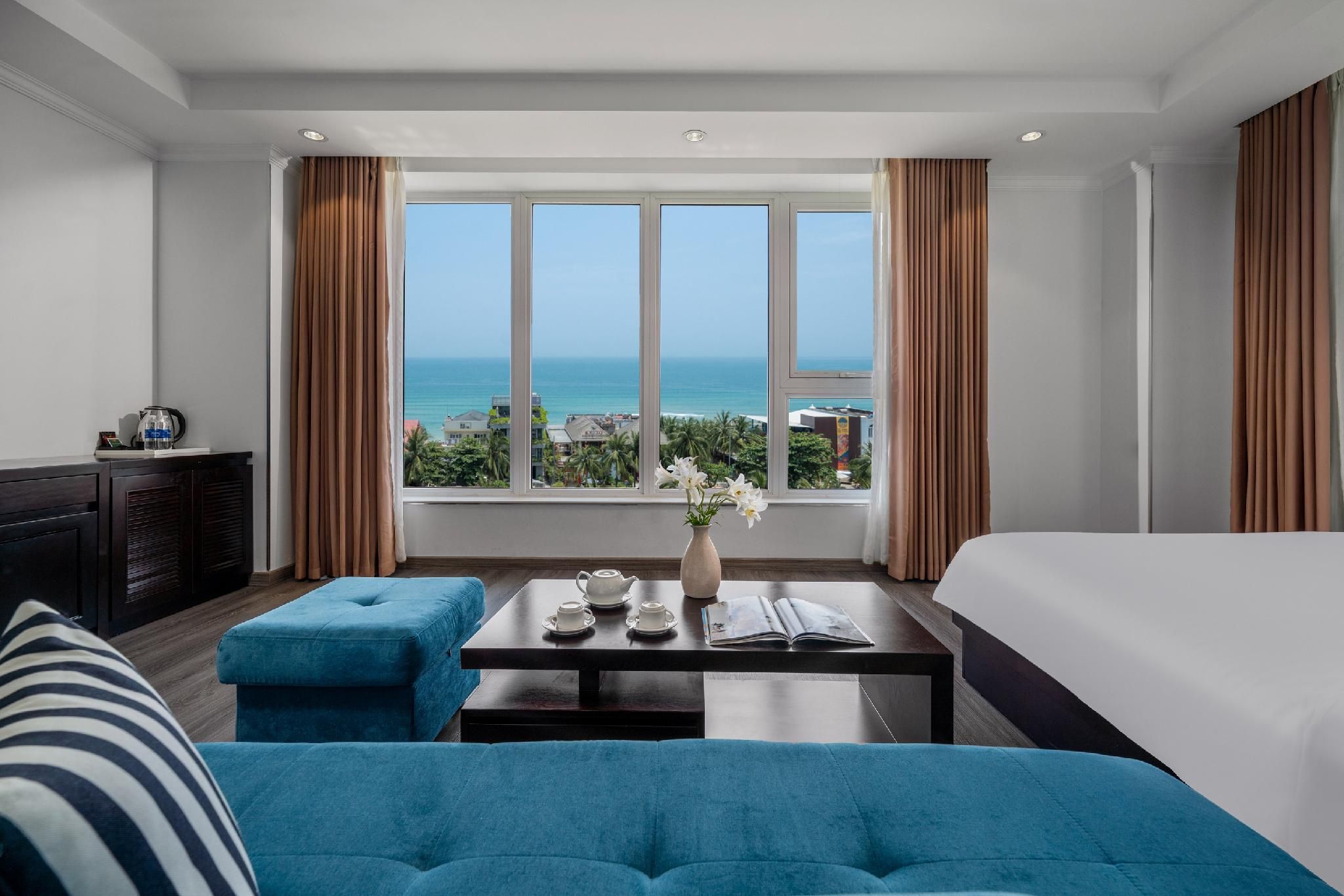 Family Suite - Afternoon Tea Included