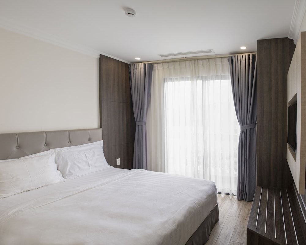 Deluxe Double Room, Balcony, City View