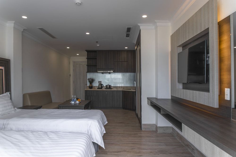 Family Room, City View