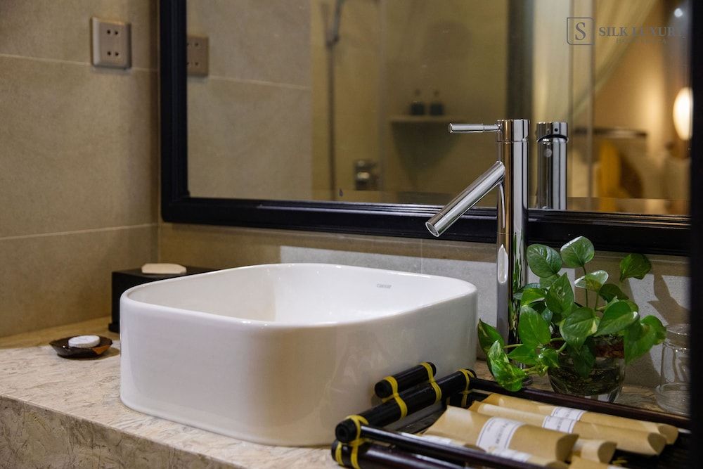 Silkotel Hoi An Deluxe Room 10