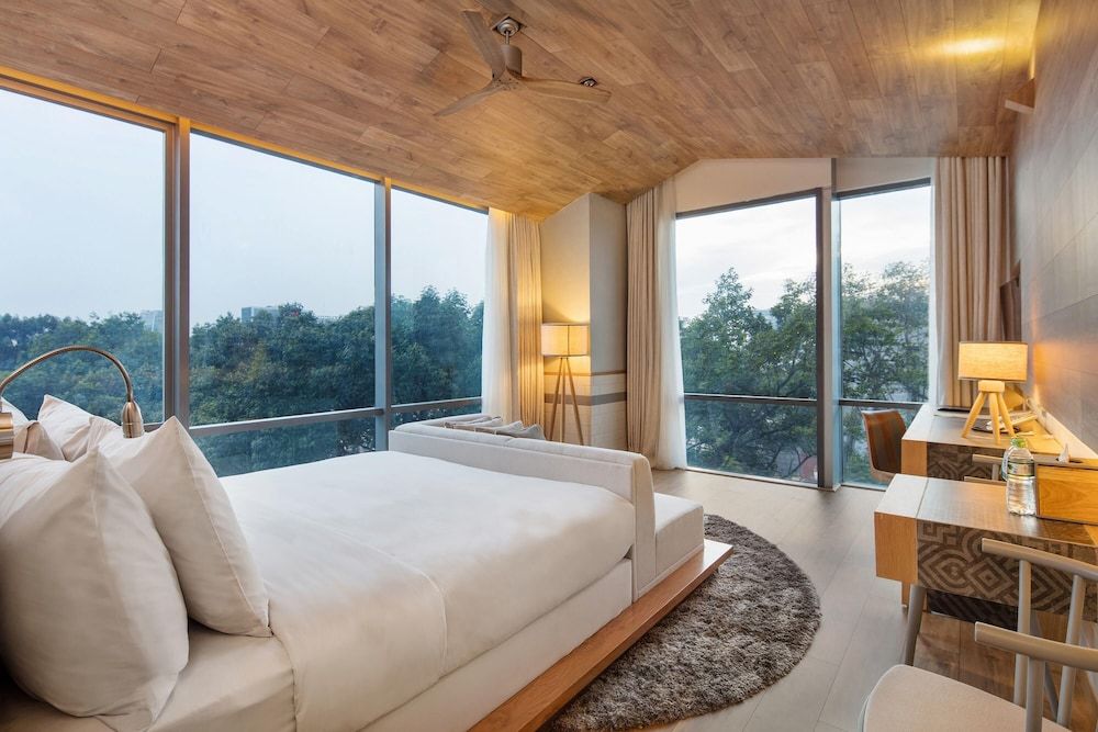 undefined Fusion Suites Saigon 3