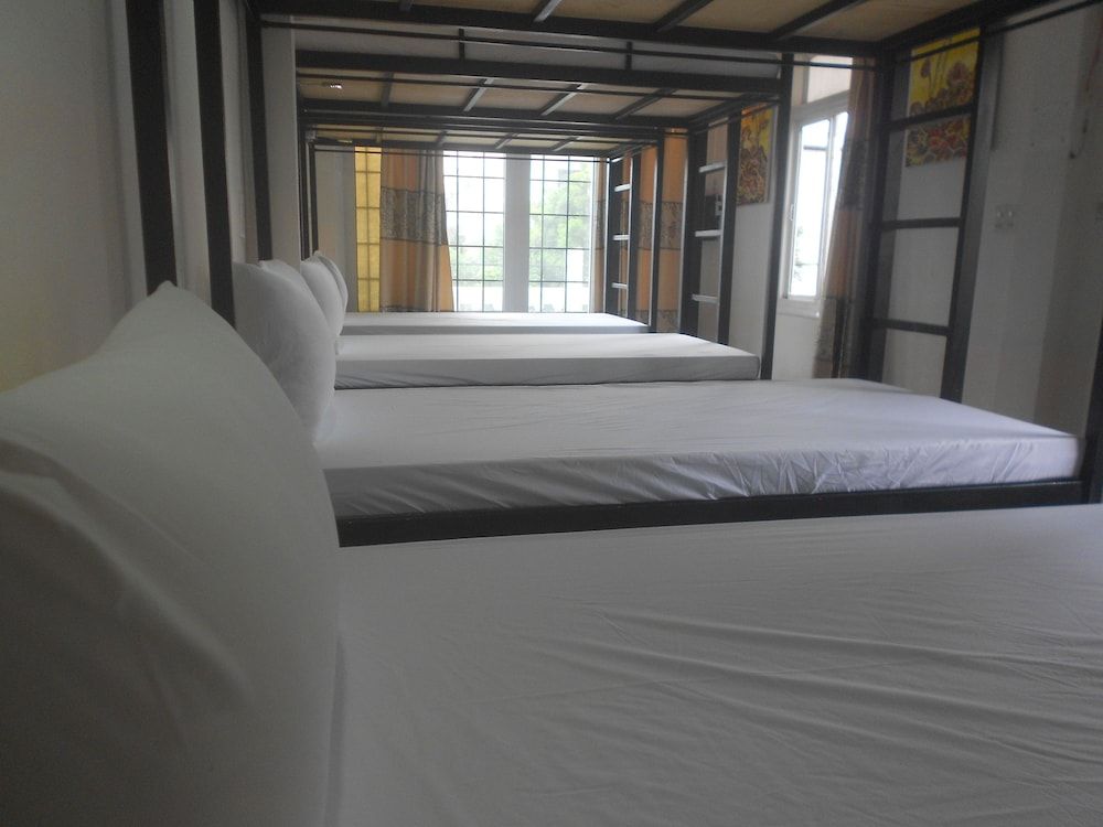 Basic Shared Dormitory, City View