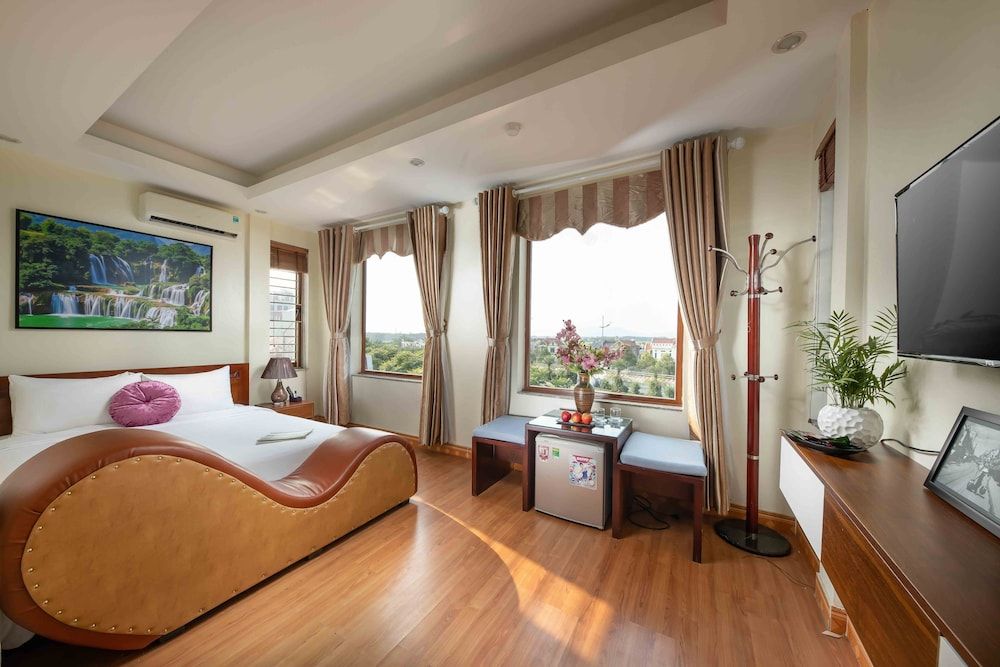 undefined Viet Village Hotel & Travel 2