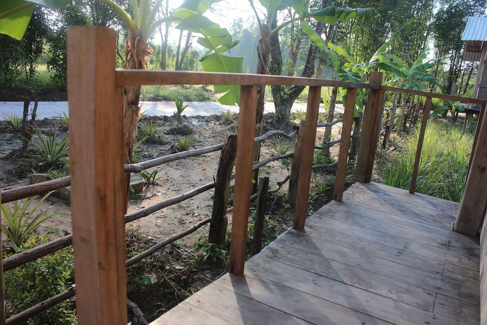 Wooden Bungalow, 2 Double Beds