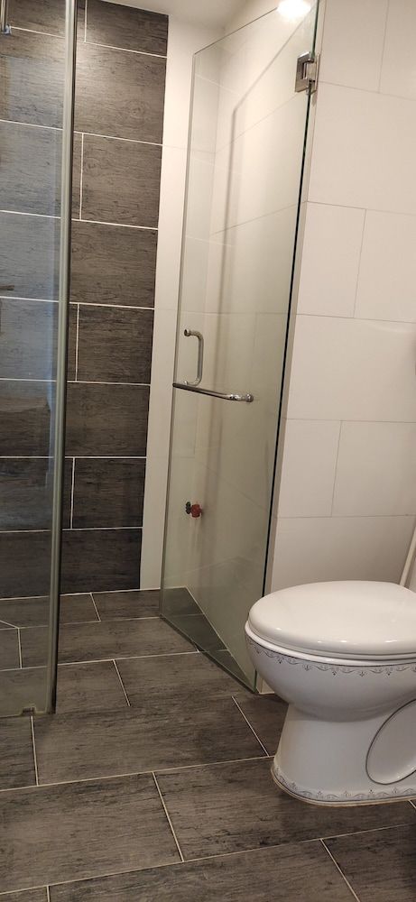 undefined HANZ Huong Mai Hotel 10