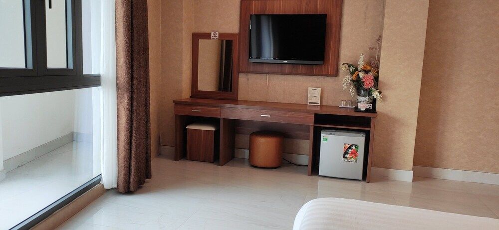 undefined HANZ Huong Mai Hotel