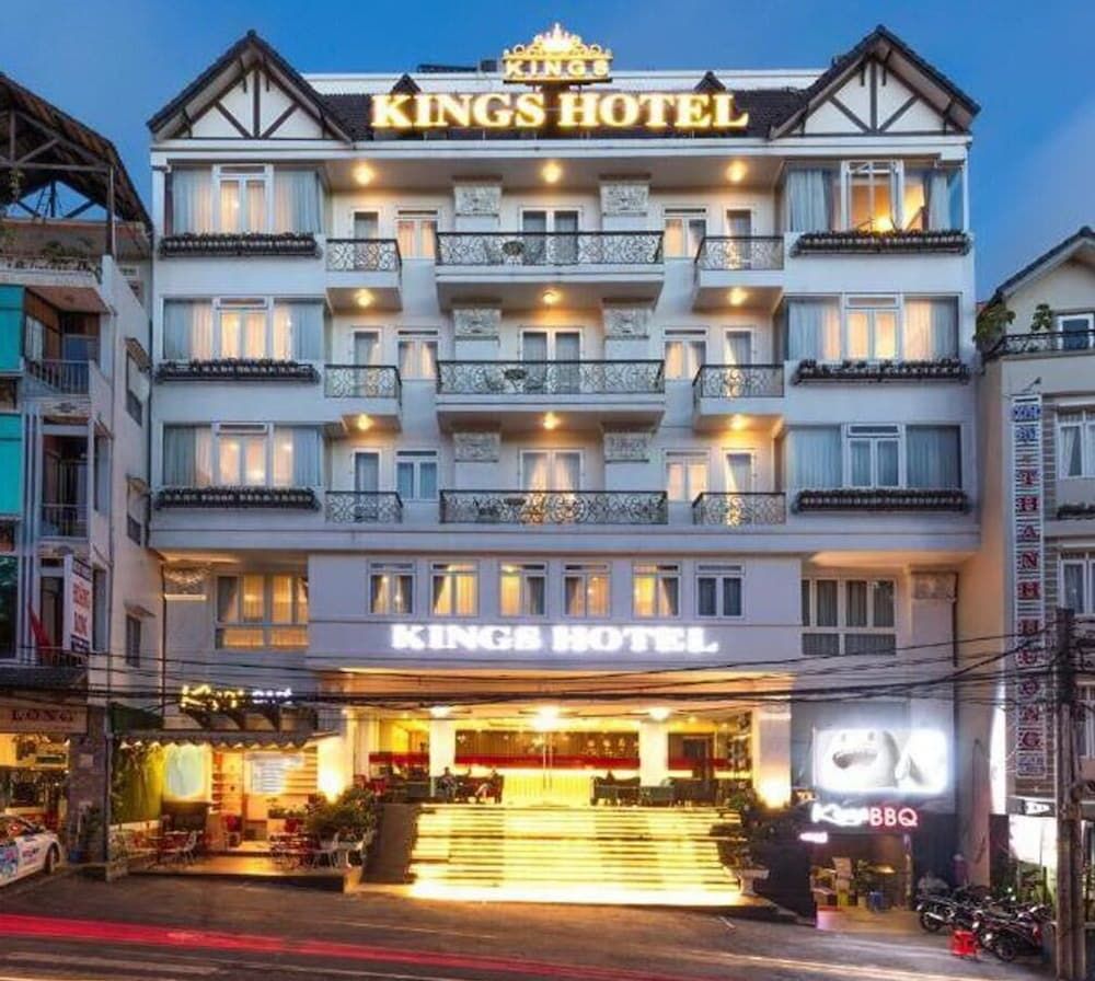 undefined Kings Hotel Dalat 4