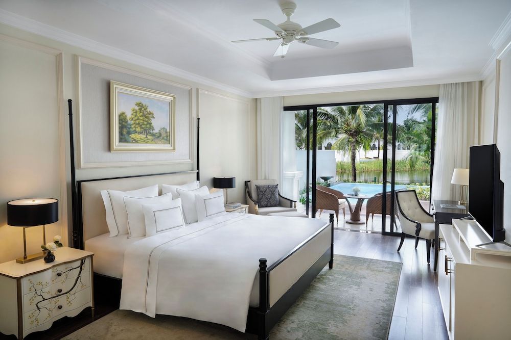4-Bedroom Villa Garden View with Private Pool