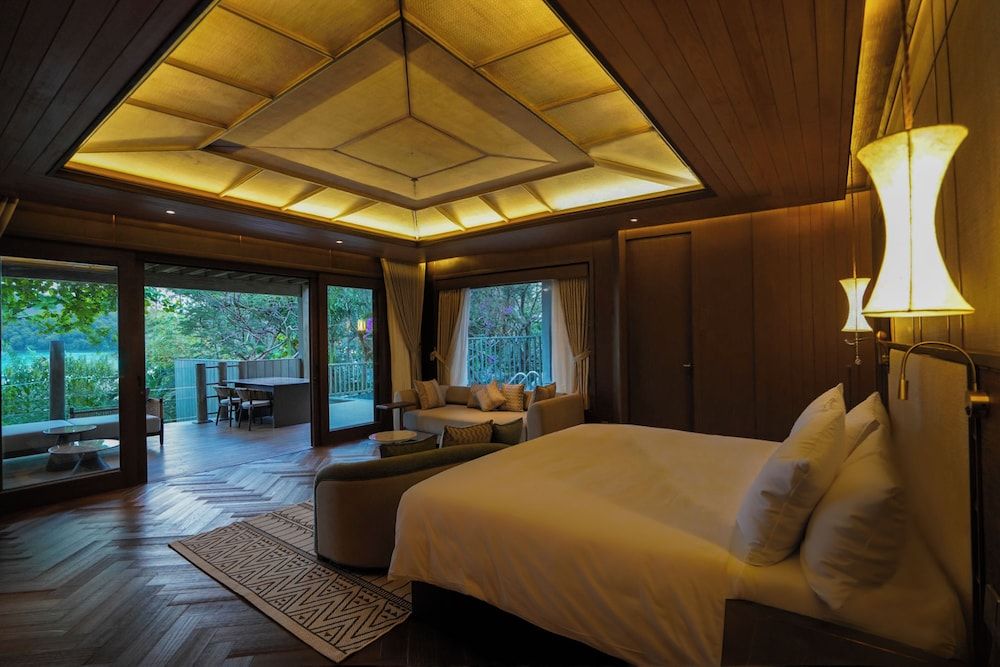 Bay View Duplex Pool Villa