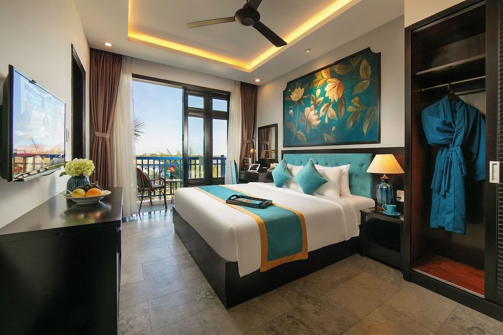 undefined Silk River Hoi An Hotel & Spa 2