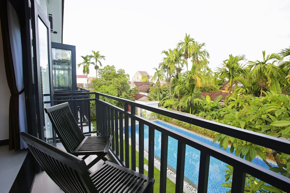 Hoi An Hideaway Villa Sunrise Room 8