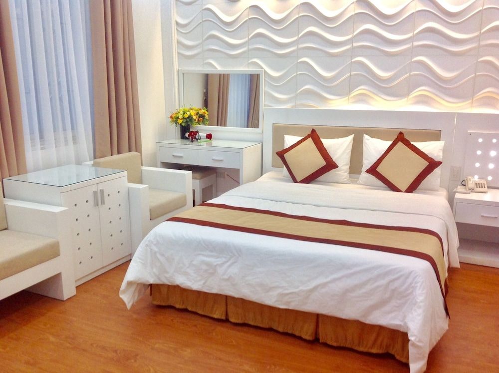 undefined New Hotel II 8