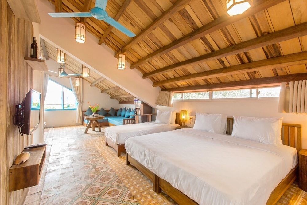 undefined Life Beach Villa 3