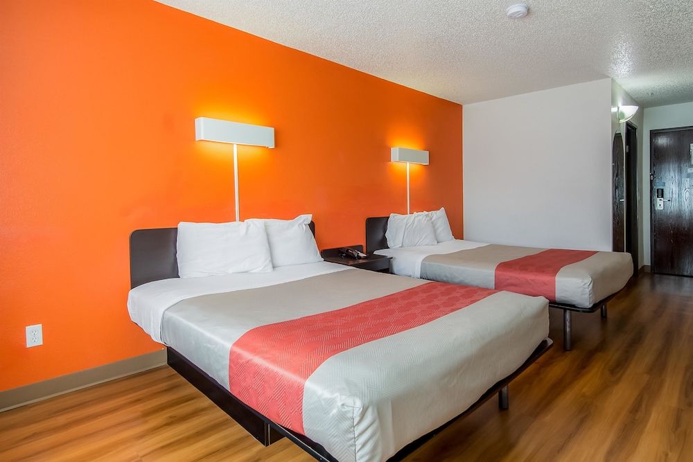 Standard Room, 2 Queen Beds, Smoking