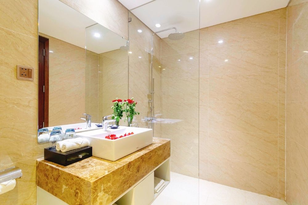 undefined Pavilion Hotel Da Nang 10