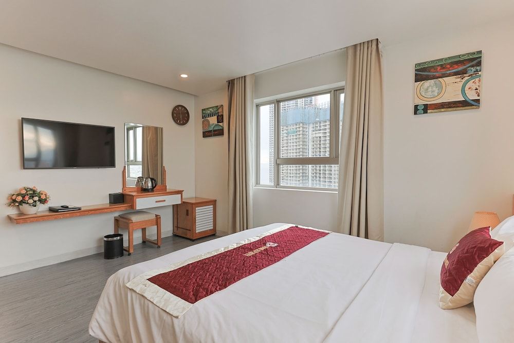 undefined Grand Jeep Hotel Danang 5