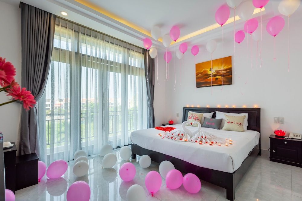 Flamingo Villa Hoi An Superior Double Room - Spacious with Balcony 4