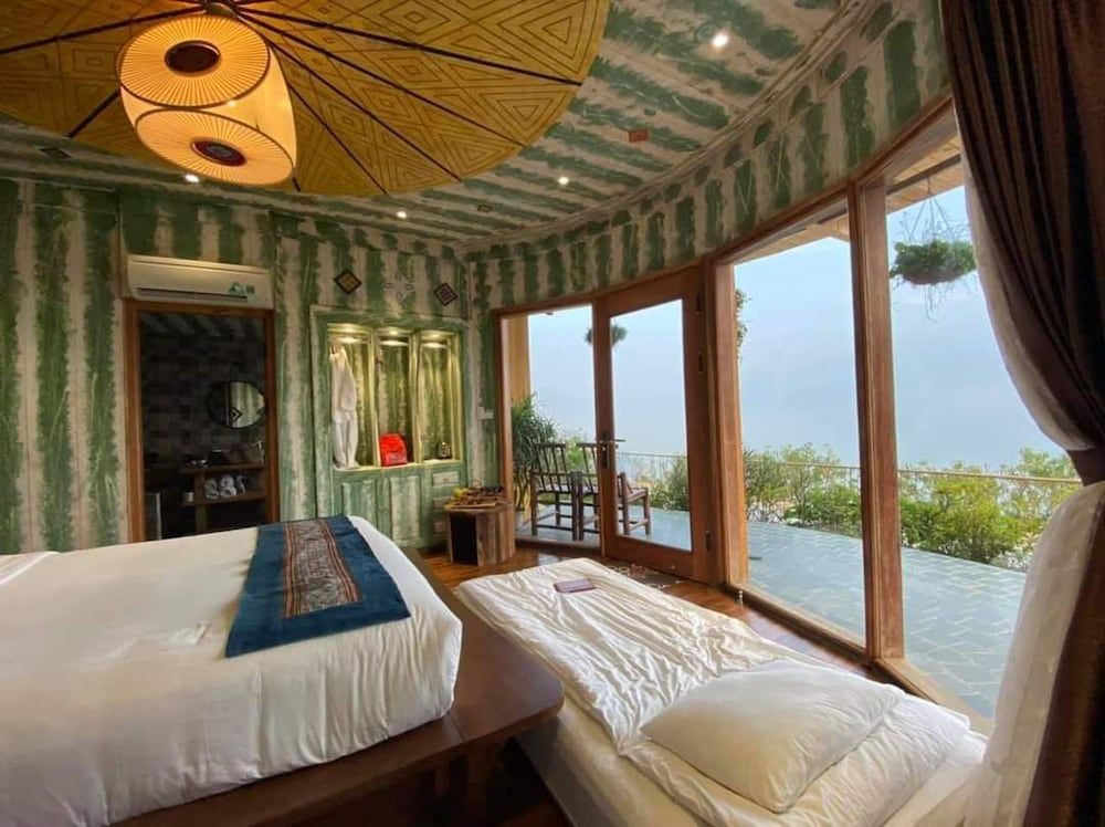 Executive Cottage