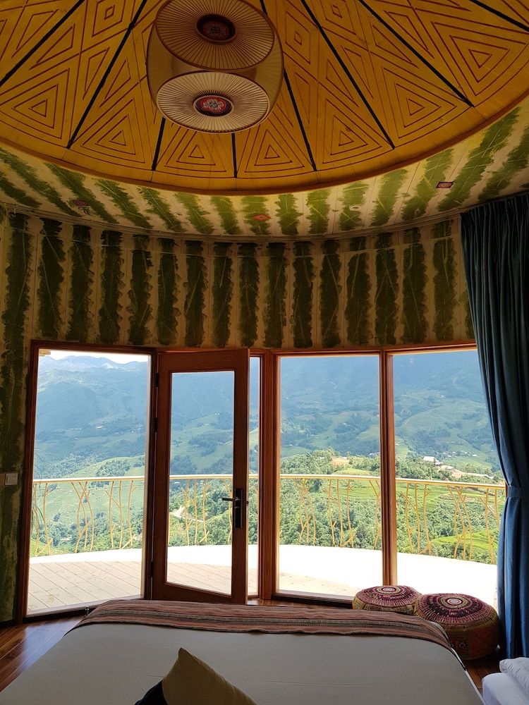 Executive Studio Suite, 1 King Bed, Mountain View