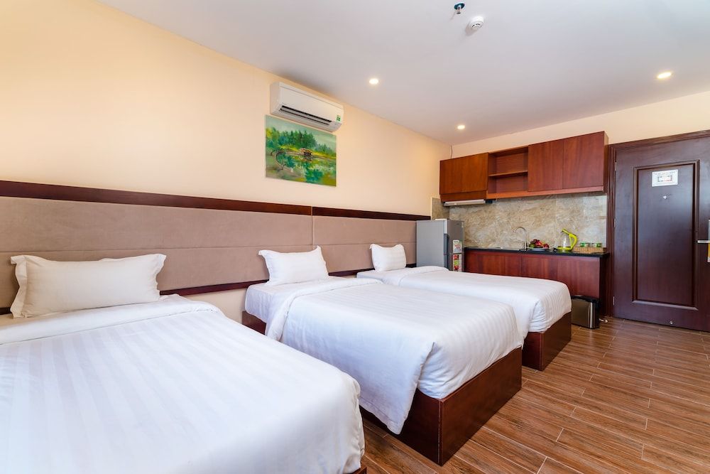 Nhat Minh Hotel and Apartment Family Room, Beach View