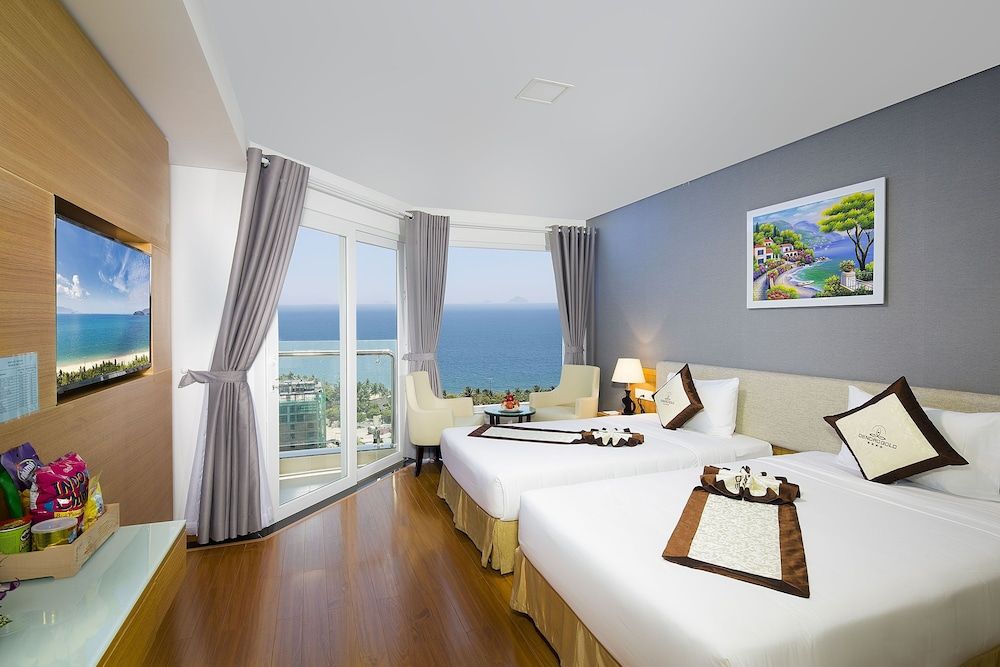Dendro Gold Hotel