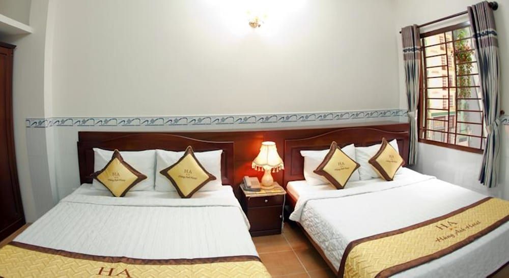undefined Hung Anh Hotel 10