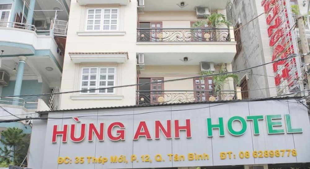 undefined Hung Anh Hotel