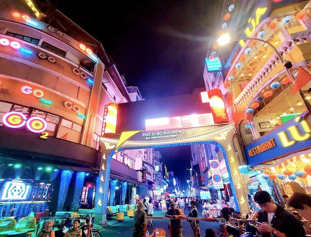 undefined Green Star Hotel 10