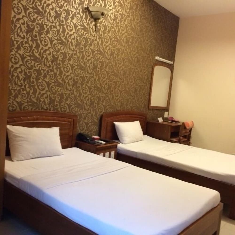 Vien Ngoc Xanh 1 Hotel Deluxe Twin Room 2