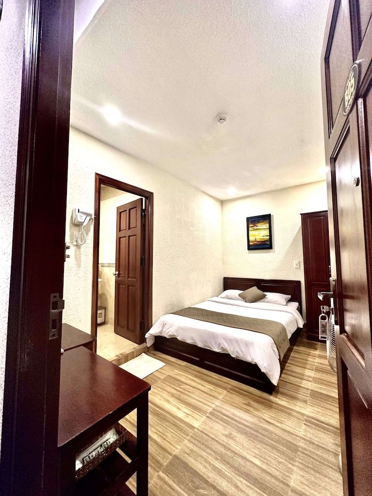 undefined Nam Xuan Premium Hotel 2
