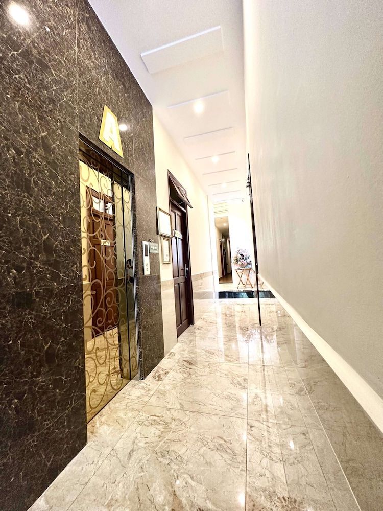 undefined Nam Xuan Premium Hotel 10