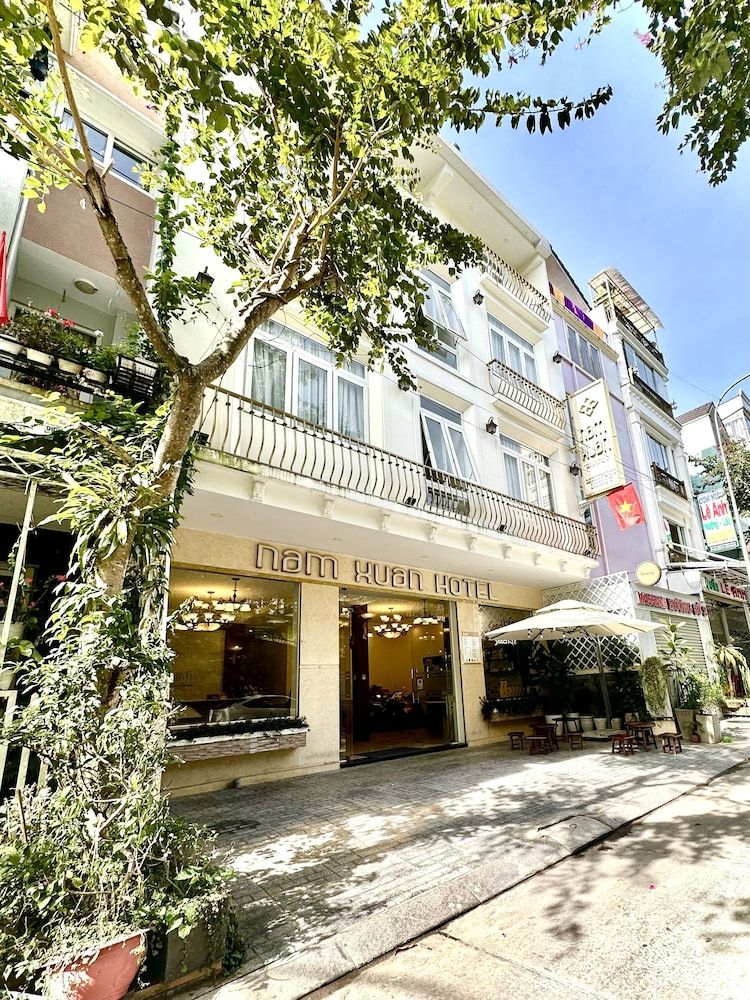 undefined Nam Xuan Premium Hotel 8