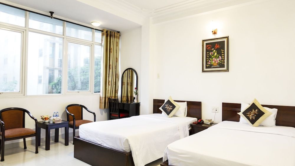 undefined TN Central Hotel 6