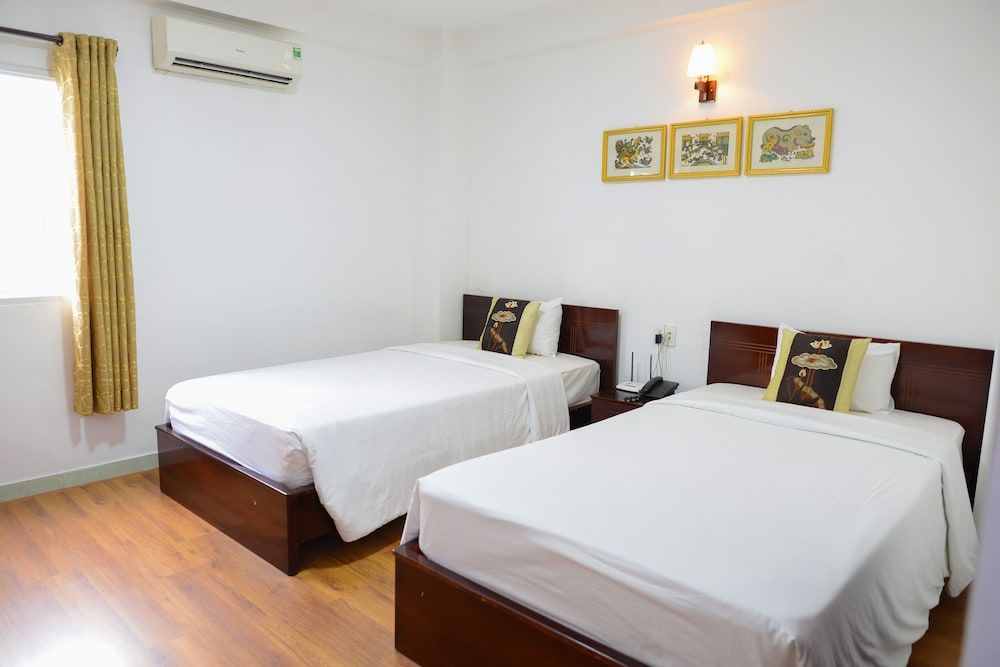 undefined TN Central Hotel 3