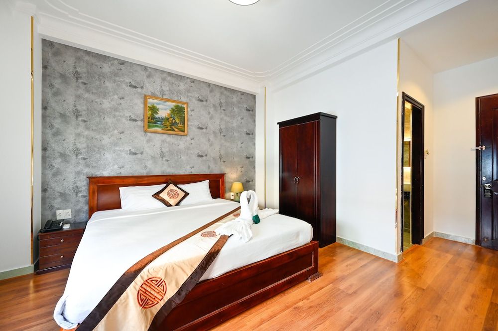 undefined TN Central Hotel 7