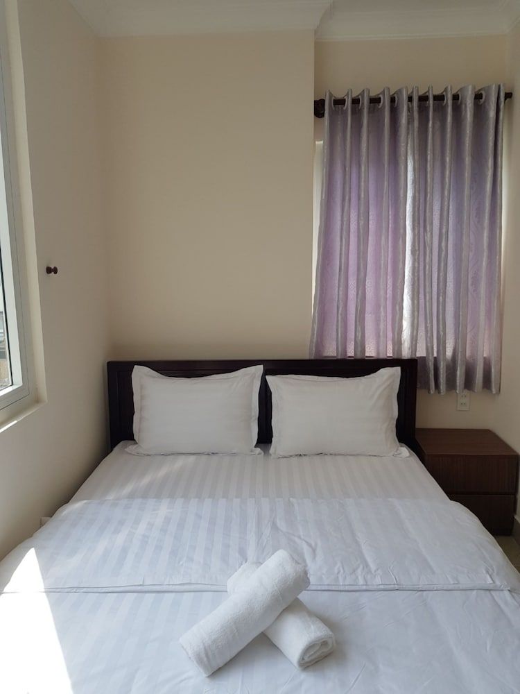 undefined Hong Vinh Hotel 8