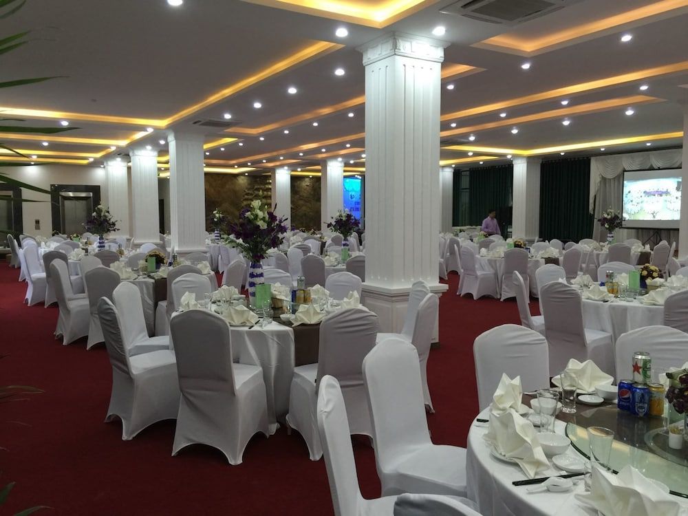 undefined Phoenix Hotel 3