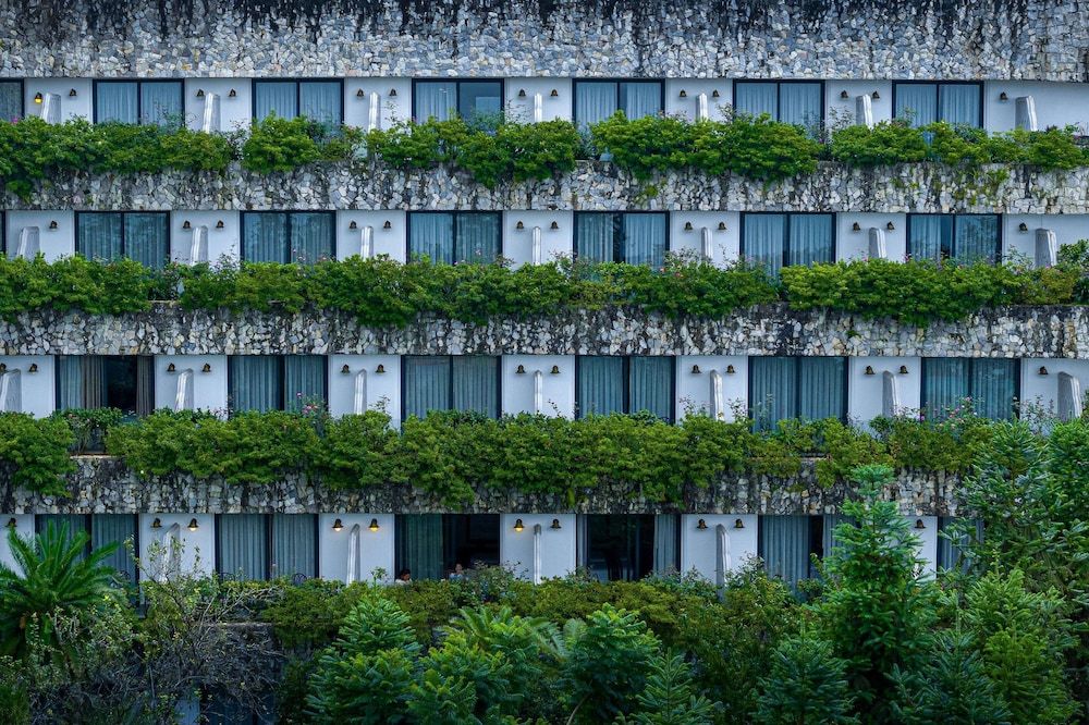 undefined Silk Path Grand Sapa Resort & Spa 5