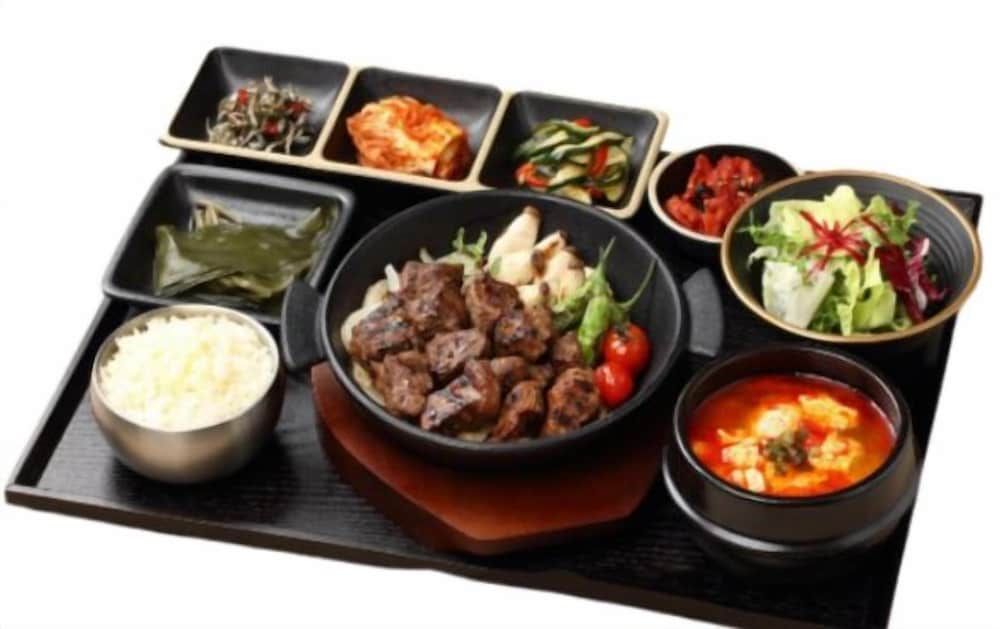 undefined Grace Hotel Ha Noi