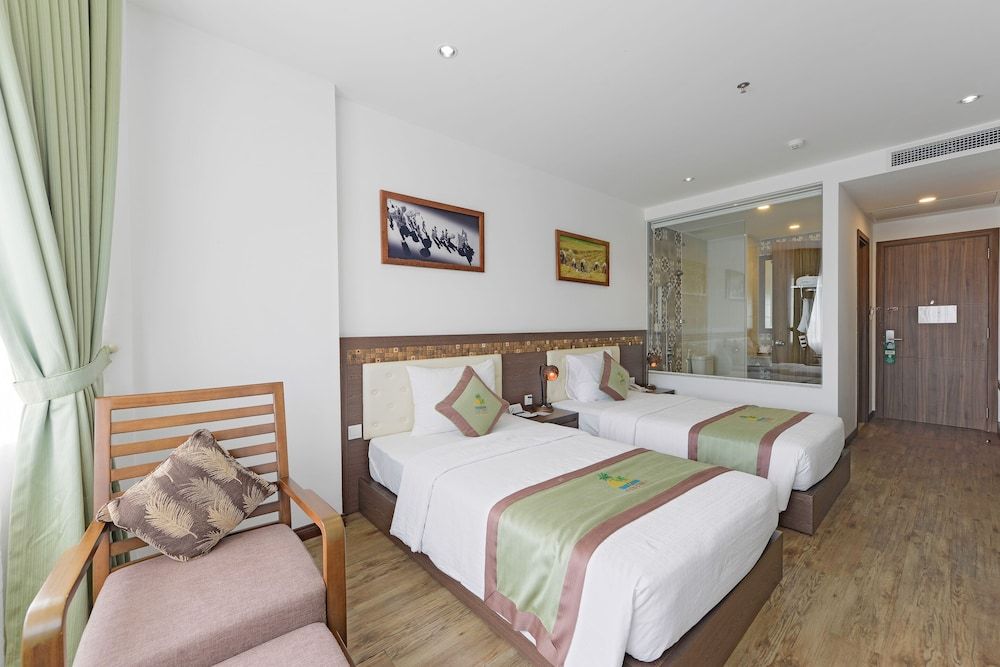 Ben Tre Riverside Resort Superior Twin Room, 1 Bedroom, City View 2