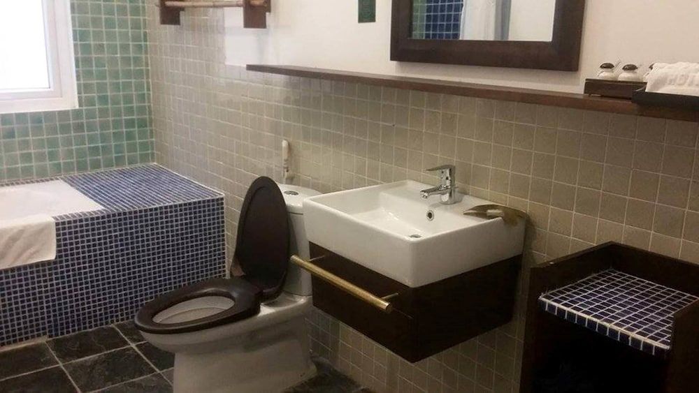 undefined Cinnamon Hotel Hanoi 4