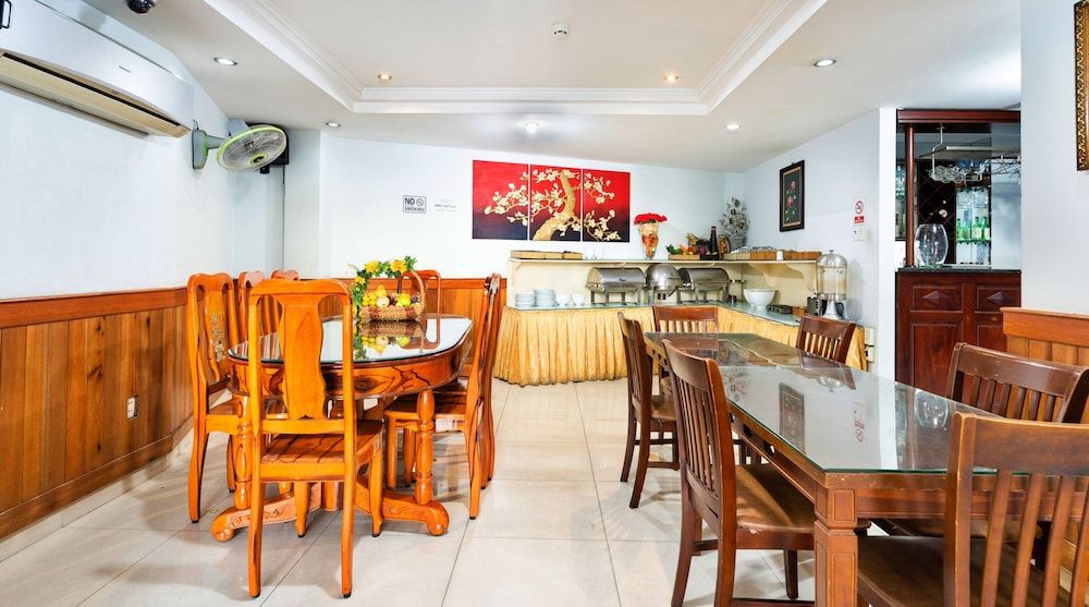 undefined S79 Vuong Quang Airport Hotel 8