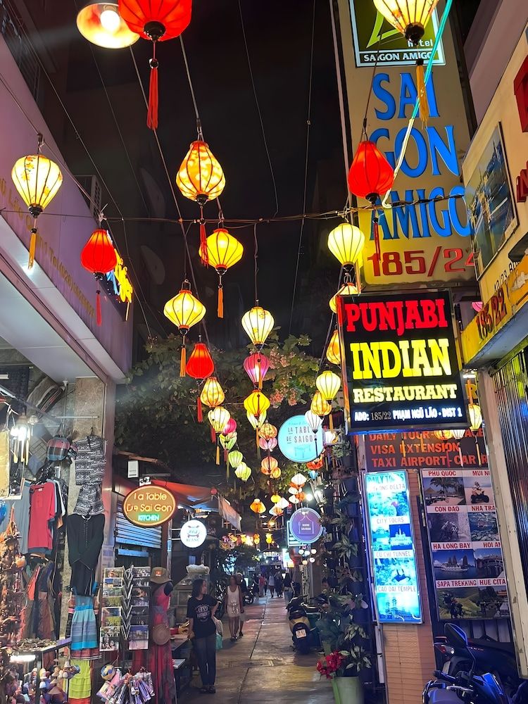 undefined Saigon Amigo Hotel 2